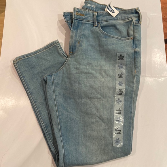 NWT OLD NAVY Power Straight jeans - Picture 1 of 4